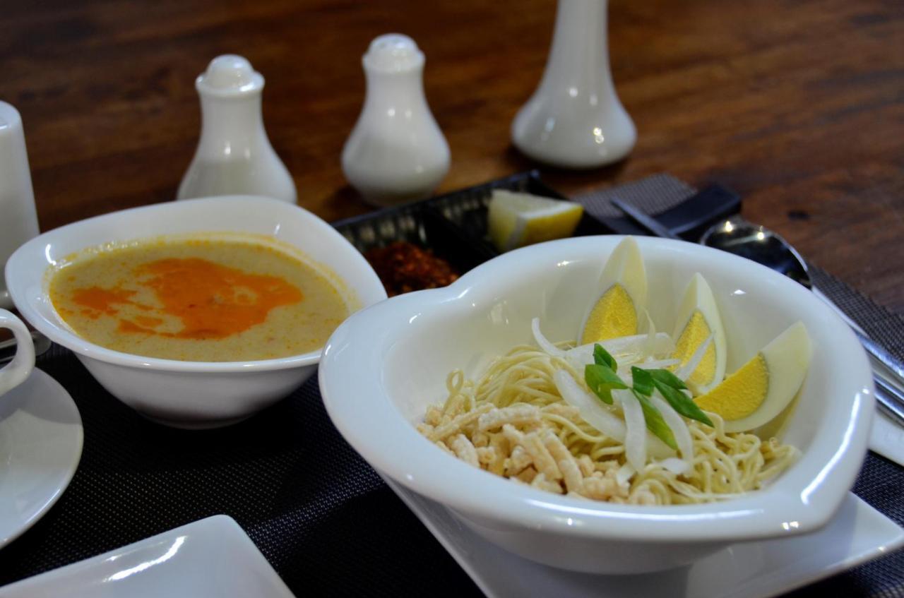 Seoul Hotel Myanmar Gyogon Стая снимка